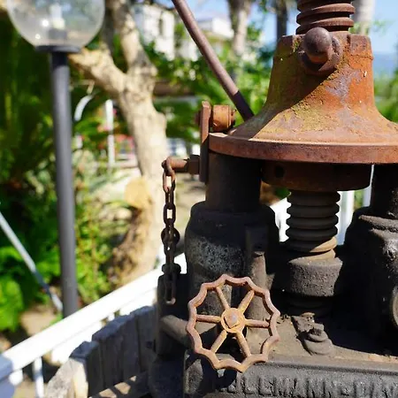 Ciro Bed and breakfast 3*